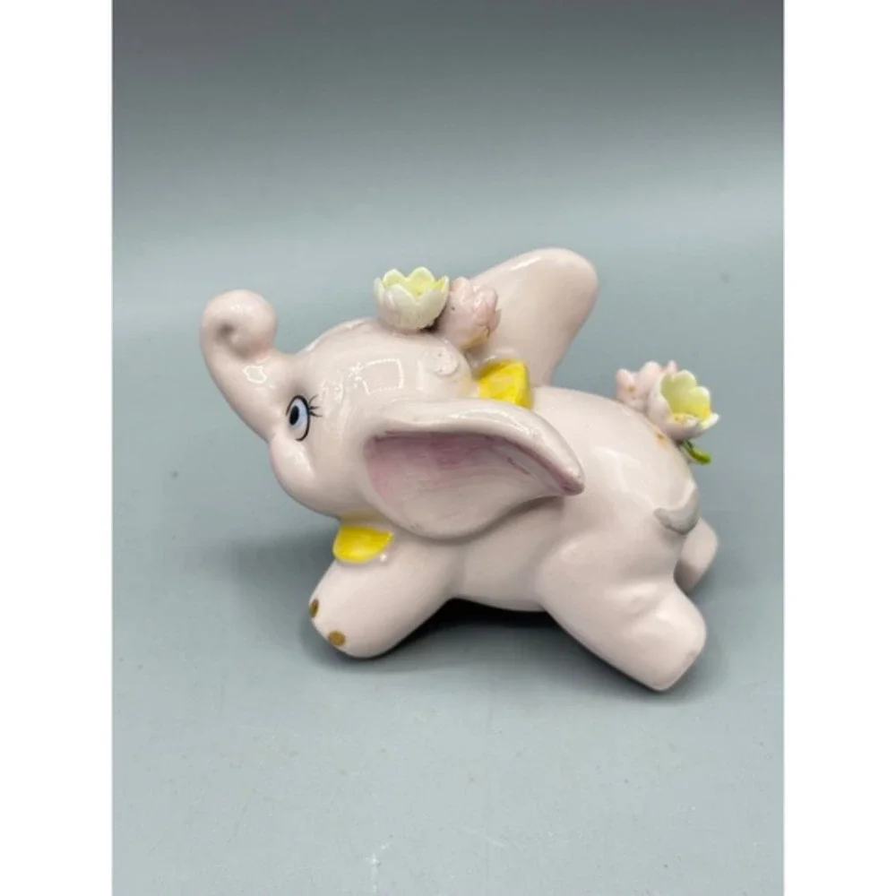 Vtg Pink Elephant Figurine‎ Floral Accent Hand Painted Ceramic Salt Shaker
